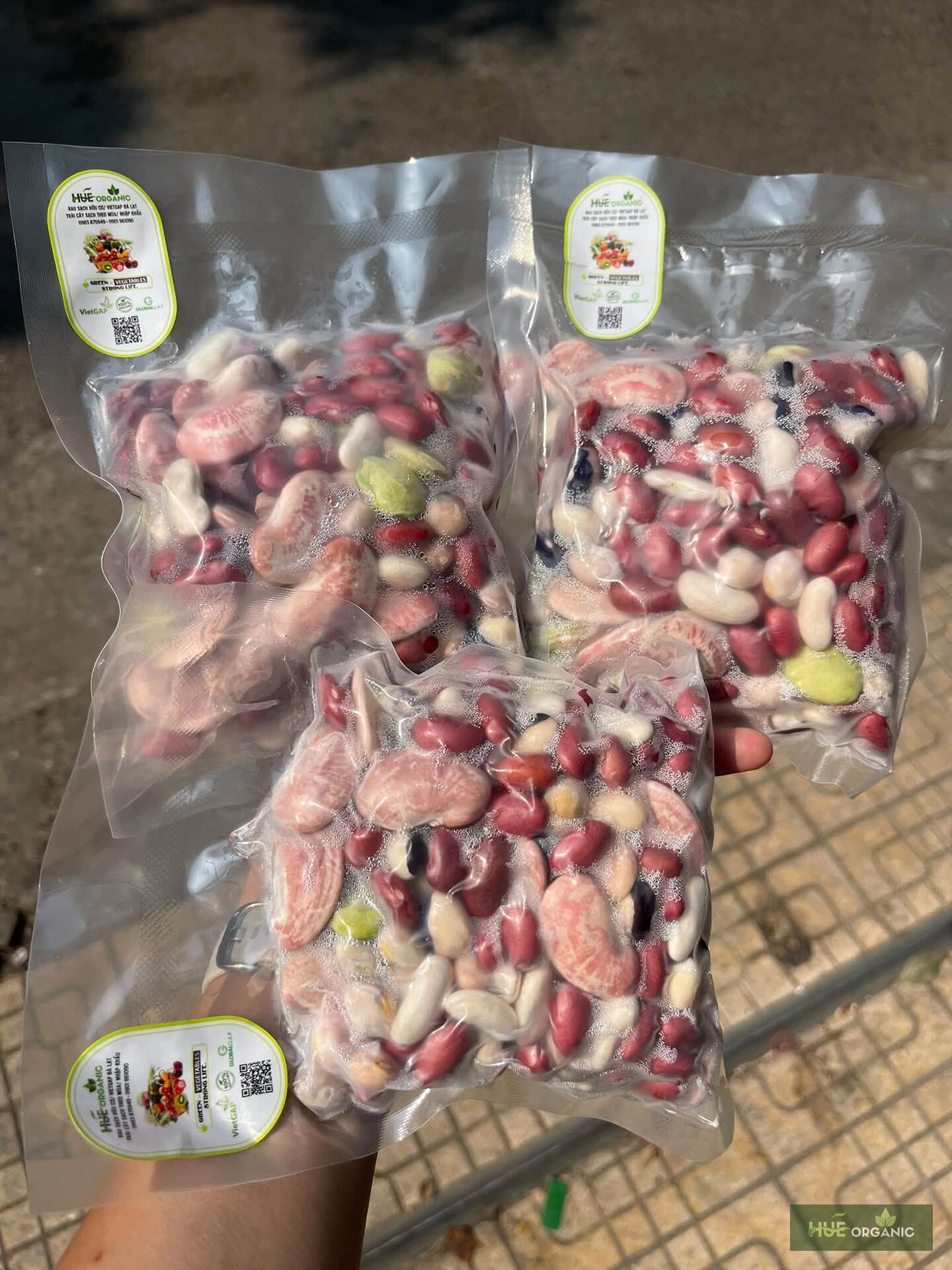 Đậu Hạt Tươi Mix Đà Lạt Hút Chân Không