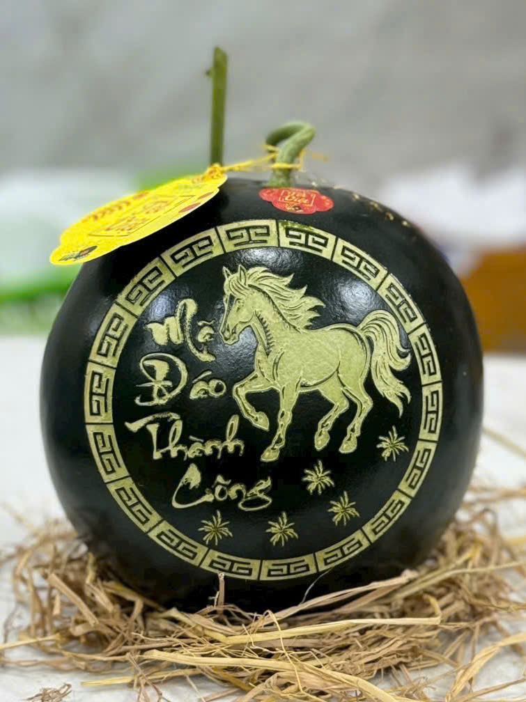 DƯA HẤU LỘC PHÁT KHẮC CHỮ (DỊP TẾT) - ảnh 2